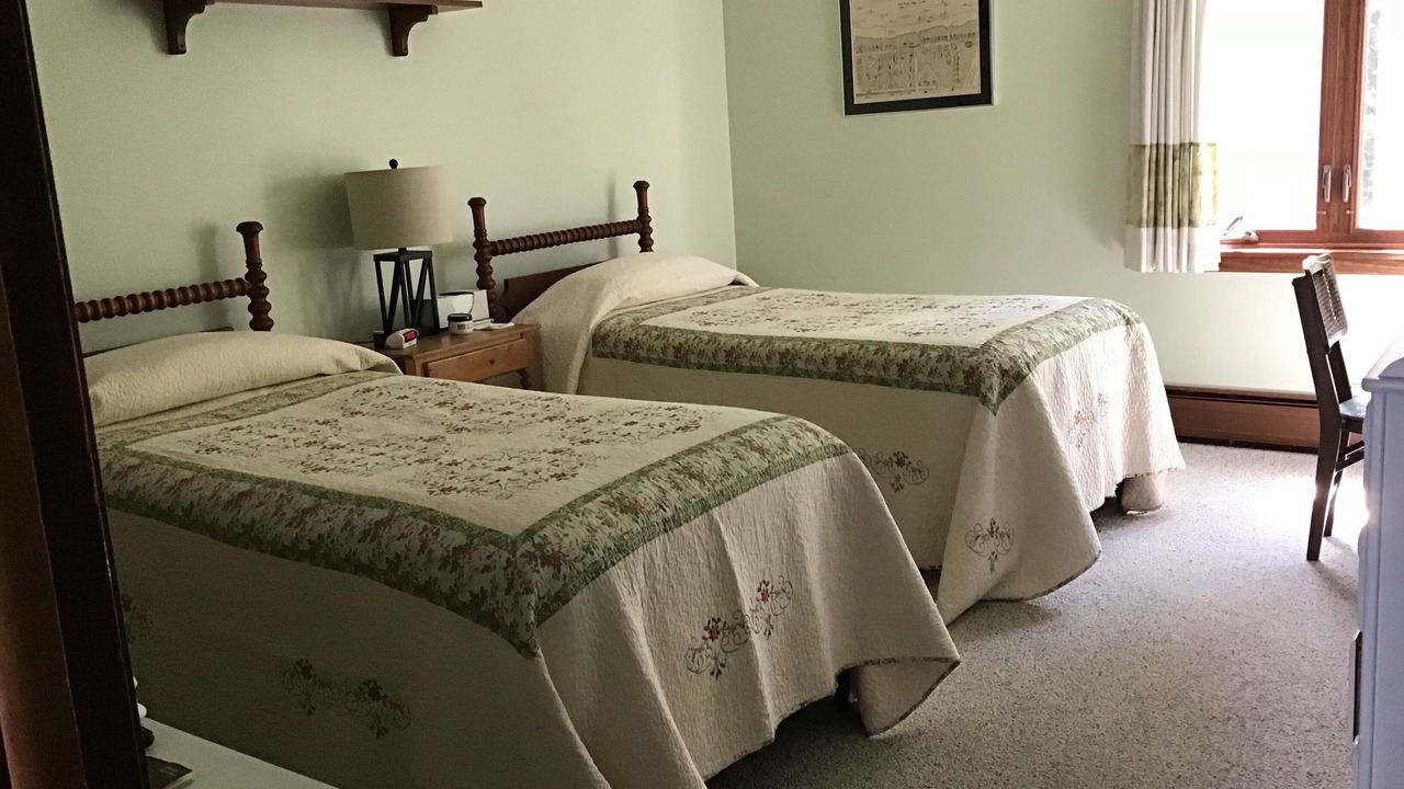Photo of Bedroom in Van Buren Bay