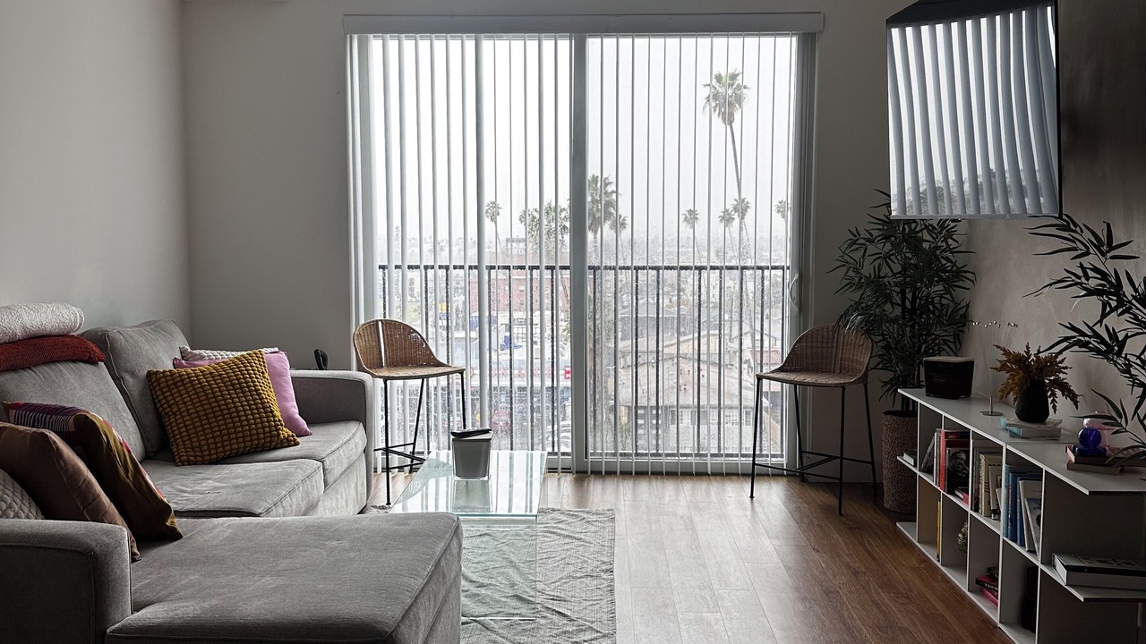 Photo of Livingroom in Wilshire