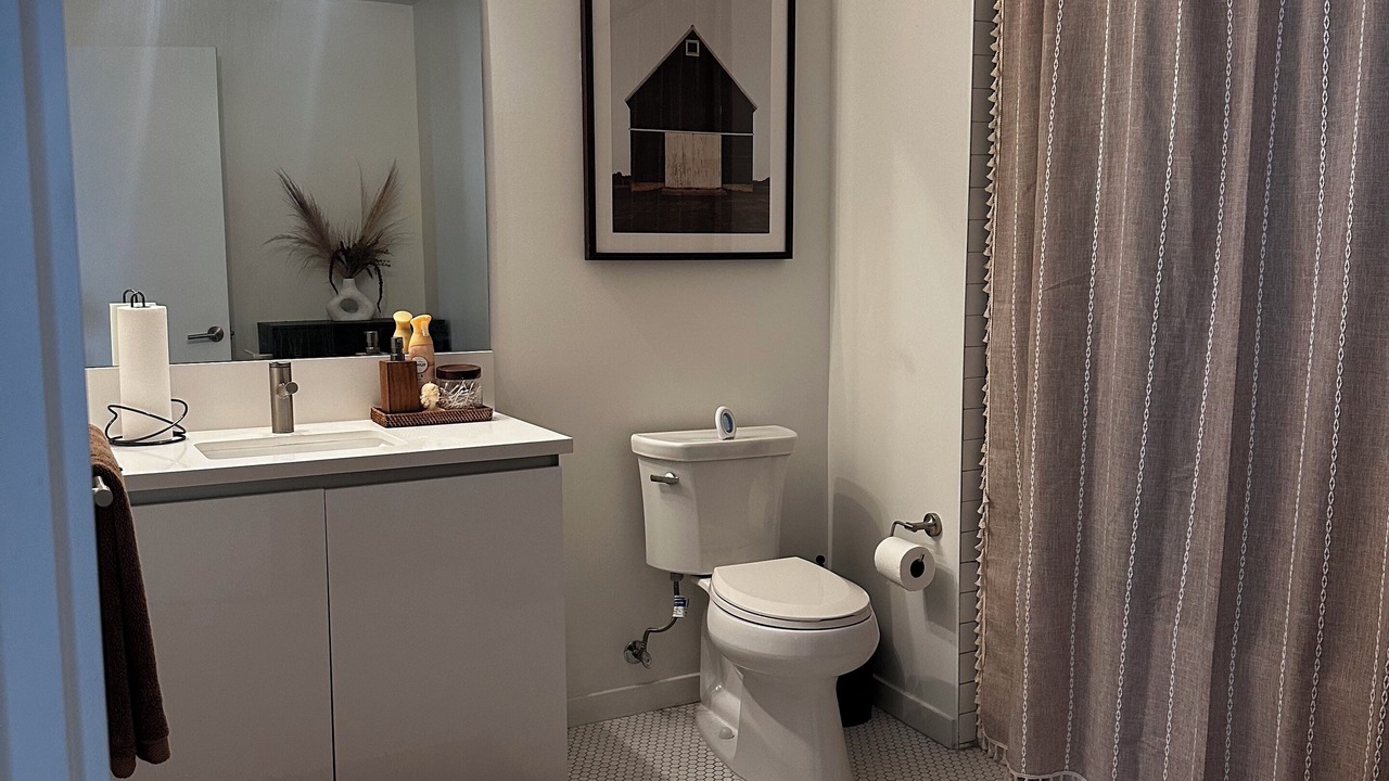 Photo of Bathroom in Wilshire