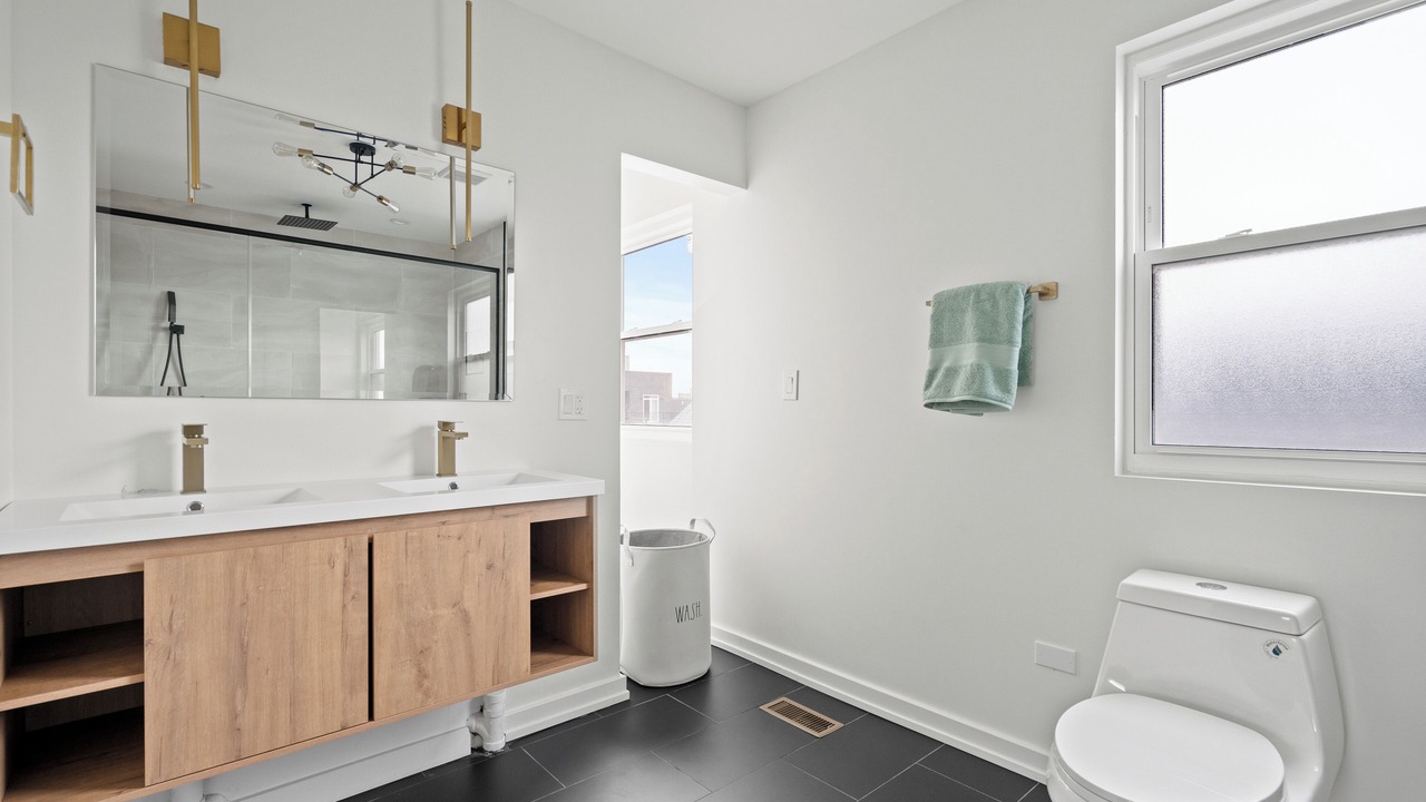 Photo of Bathroom in Pilsen