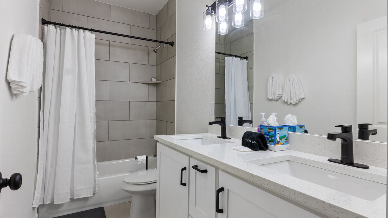 Photo of Bathroom in Denver Heights