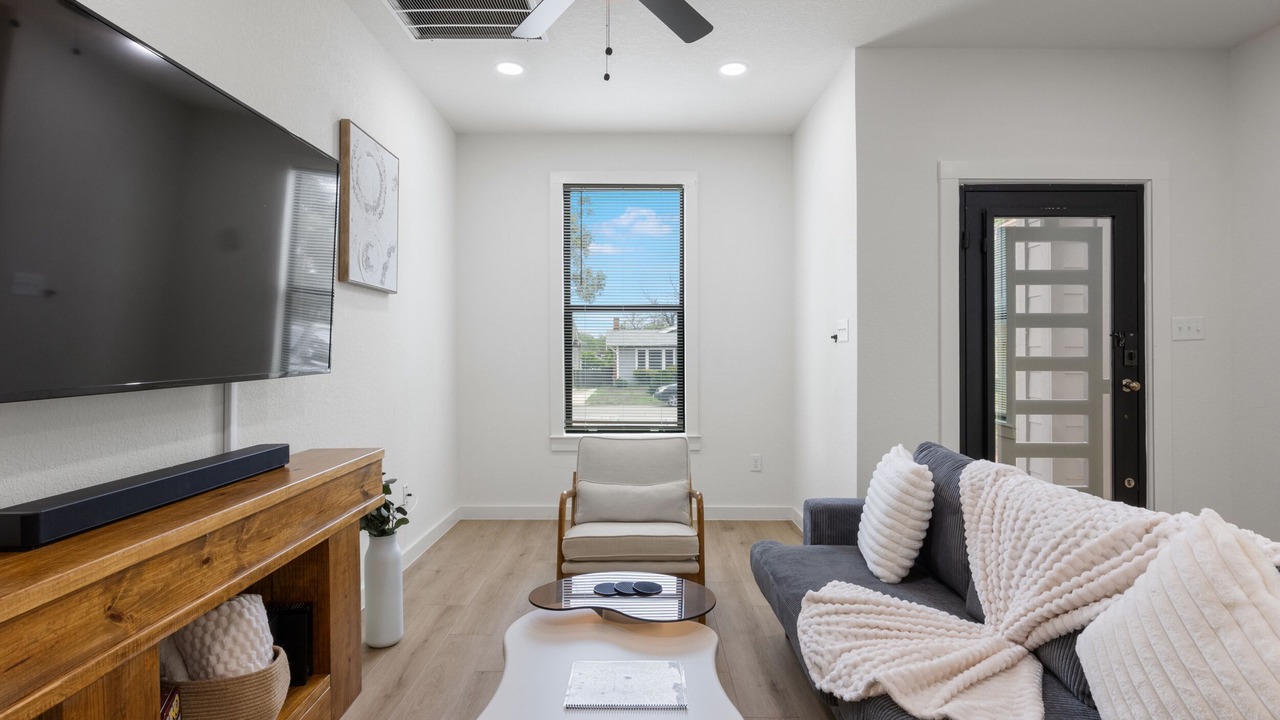Photo of Livingroom in Denver Heights