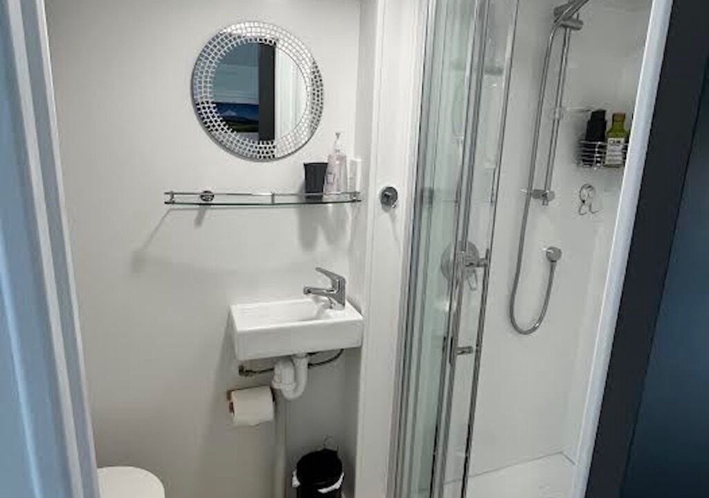 Photo of Bathroom in Castlecliff