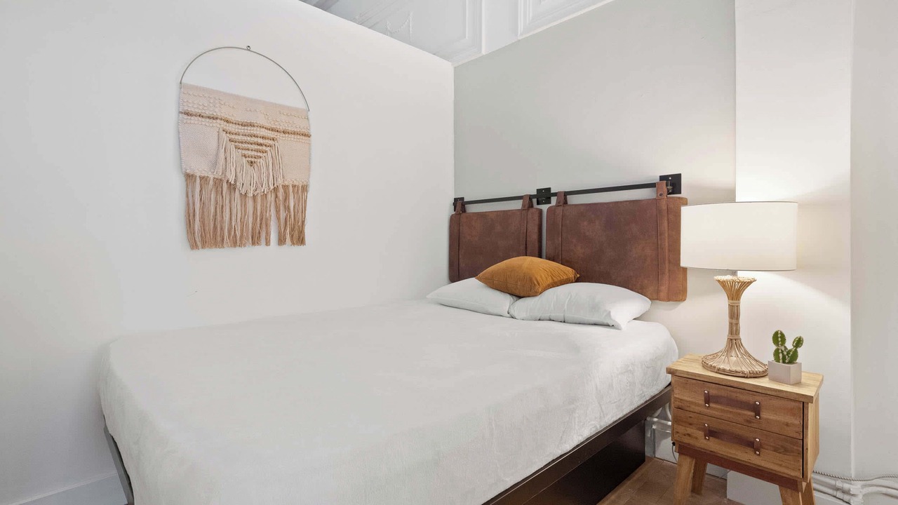Photo of Bedroom in Gaslamp Quarter