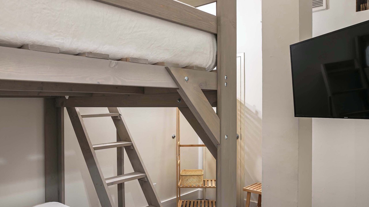 Photo of Bedroom in Gaslamp Quarter