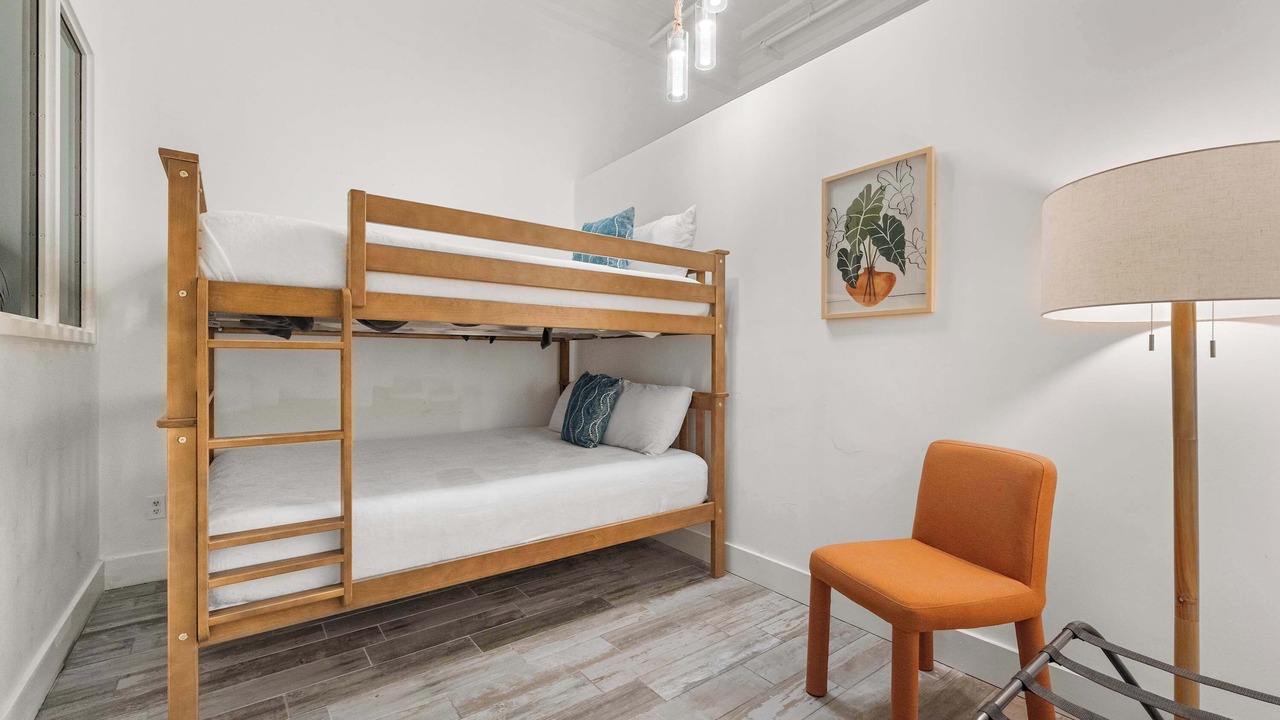 Photo of Bedroom in Gaslamp Quarter