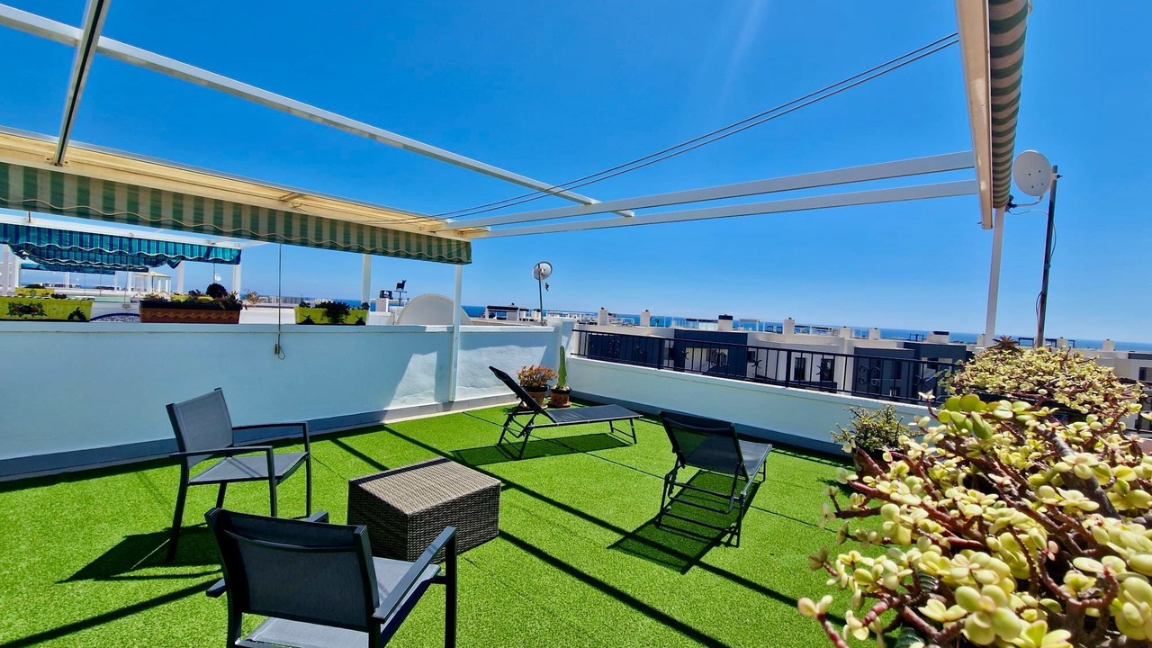 Photo of Patio Balcony in Flamenca Beach