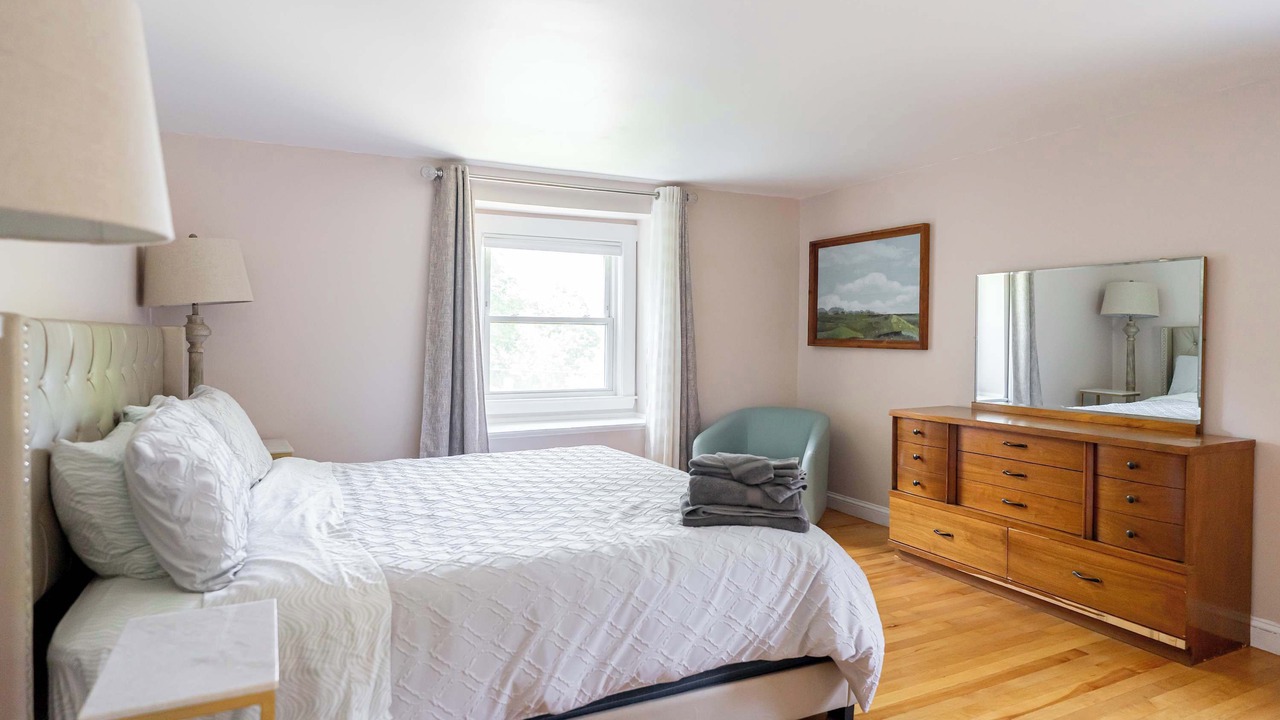 Photo of Bedroom in Wayland