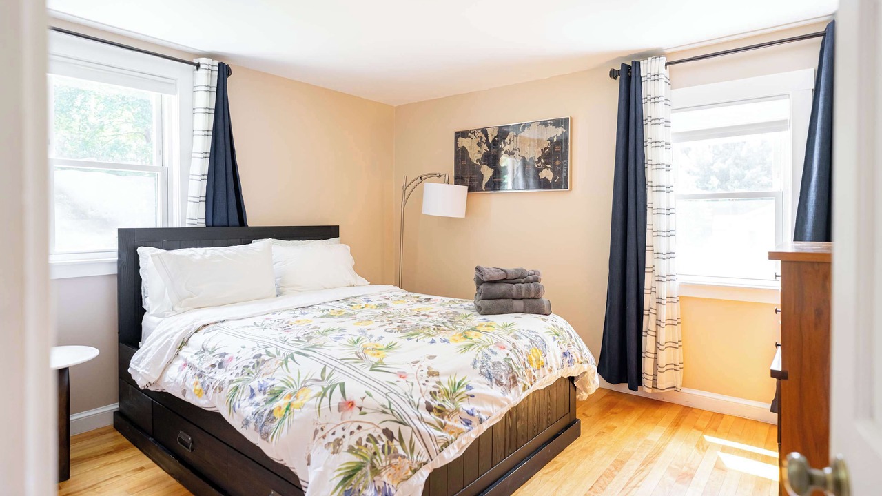 Photo of Bedroom in Wayland