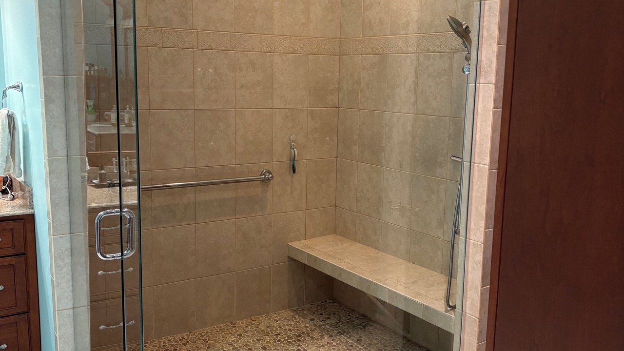 Photo of Bathroom in Woodside Plantation