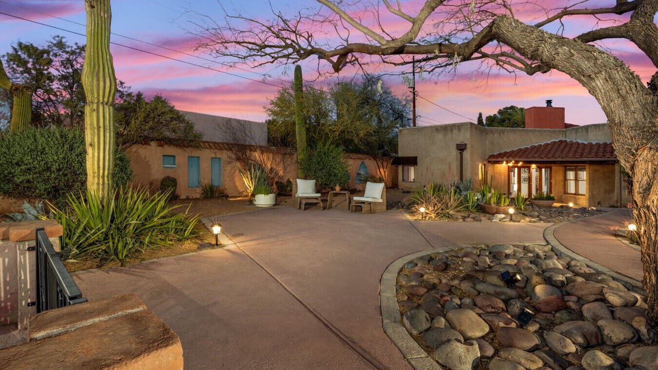 Photo of Outdoor in Sam Hughes