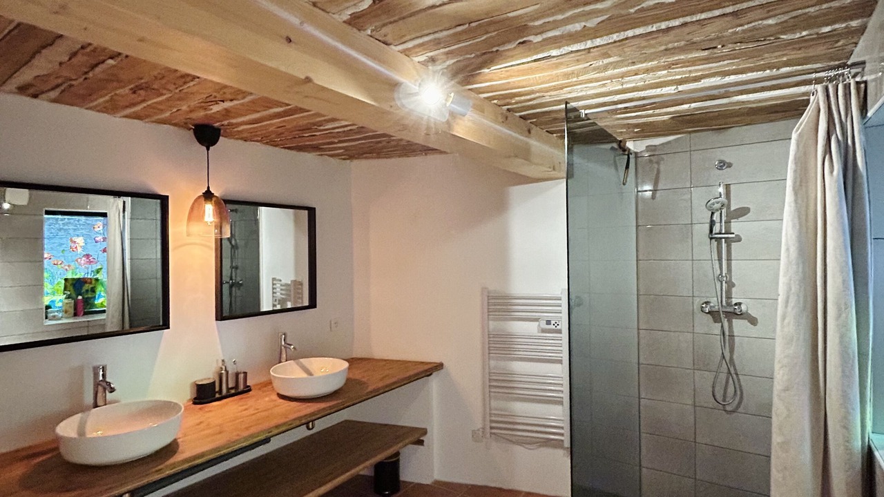 Photo of Bathroom in Mane