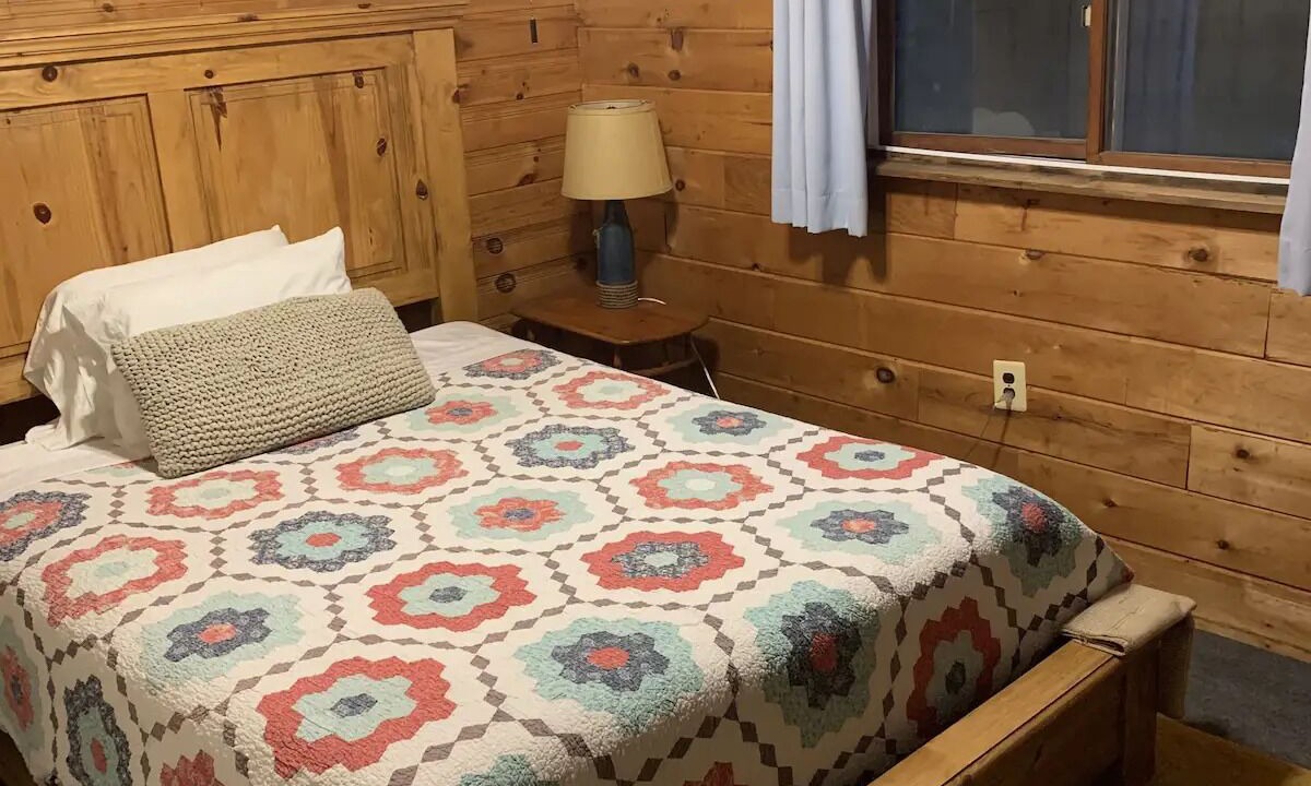 Photo of Bedroom in Brier Hill