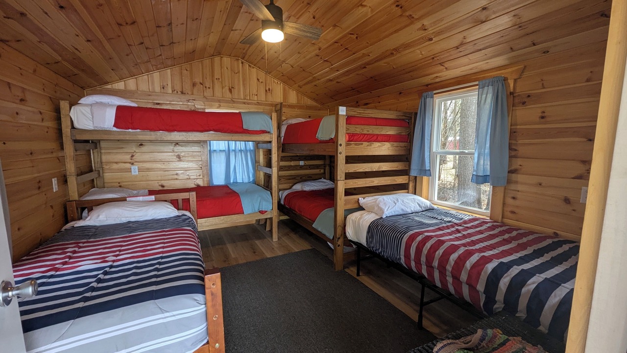 Photo of Bedroom in Brier Hill