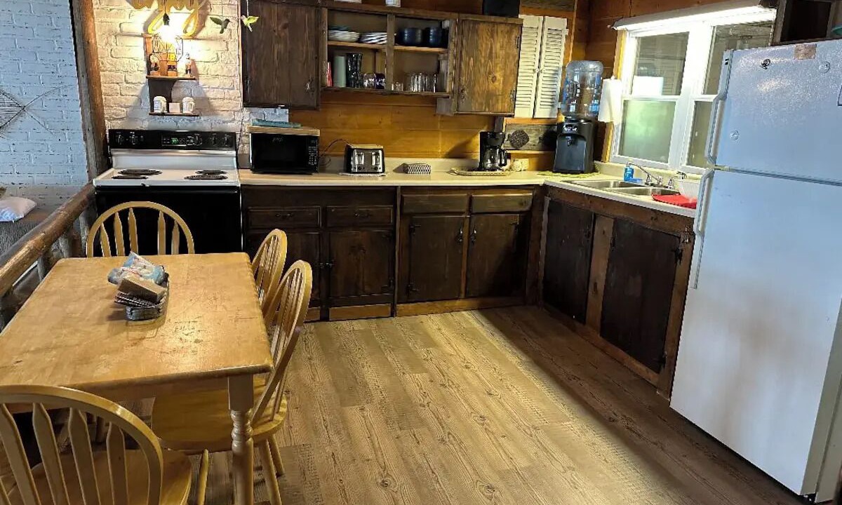 Photo of Kitchen in Brier Hill