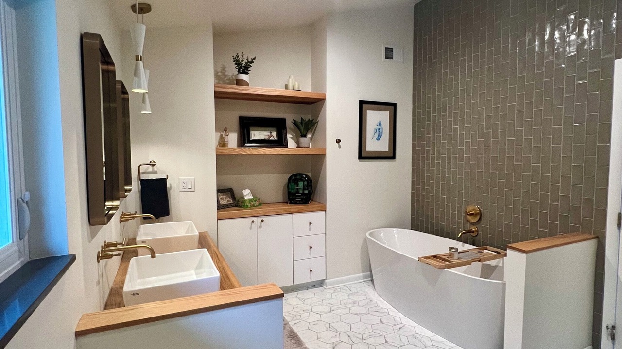 Photo of Bathroom in Wildwood