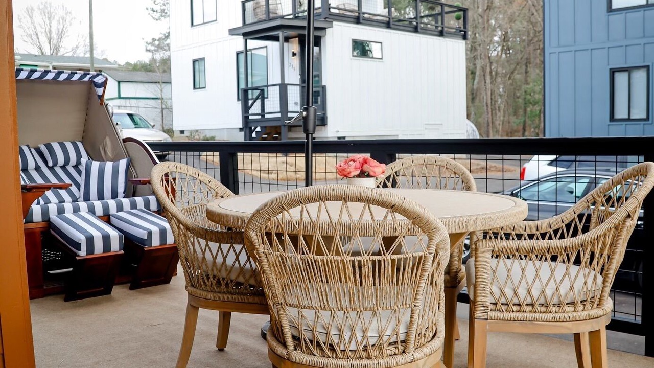 Photo of Outdoor in Hayes