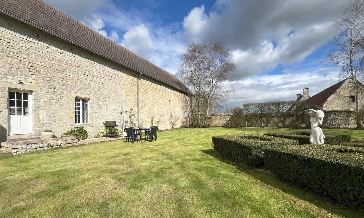 Photo of Outdoor in Sainte-Mere-Eglise