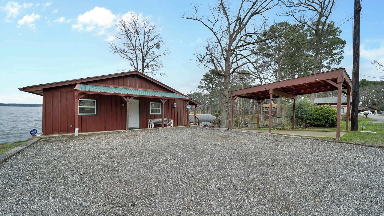 Photo of Others in Henderson County