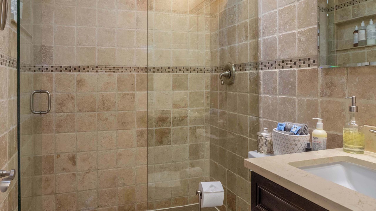 Photo of Bathroom in Mid-North District
