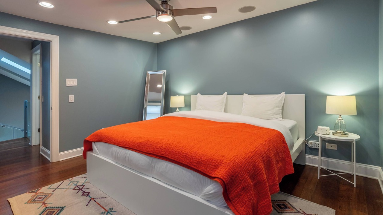 Photo of Bedroom in Mid-North District