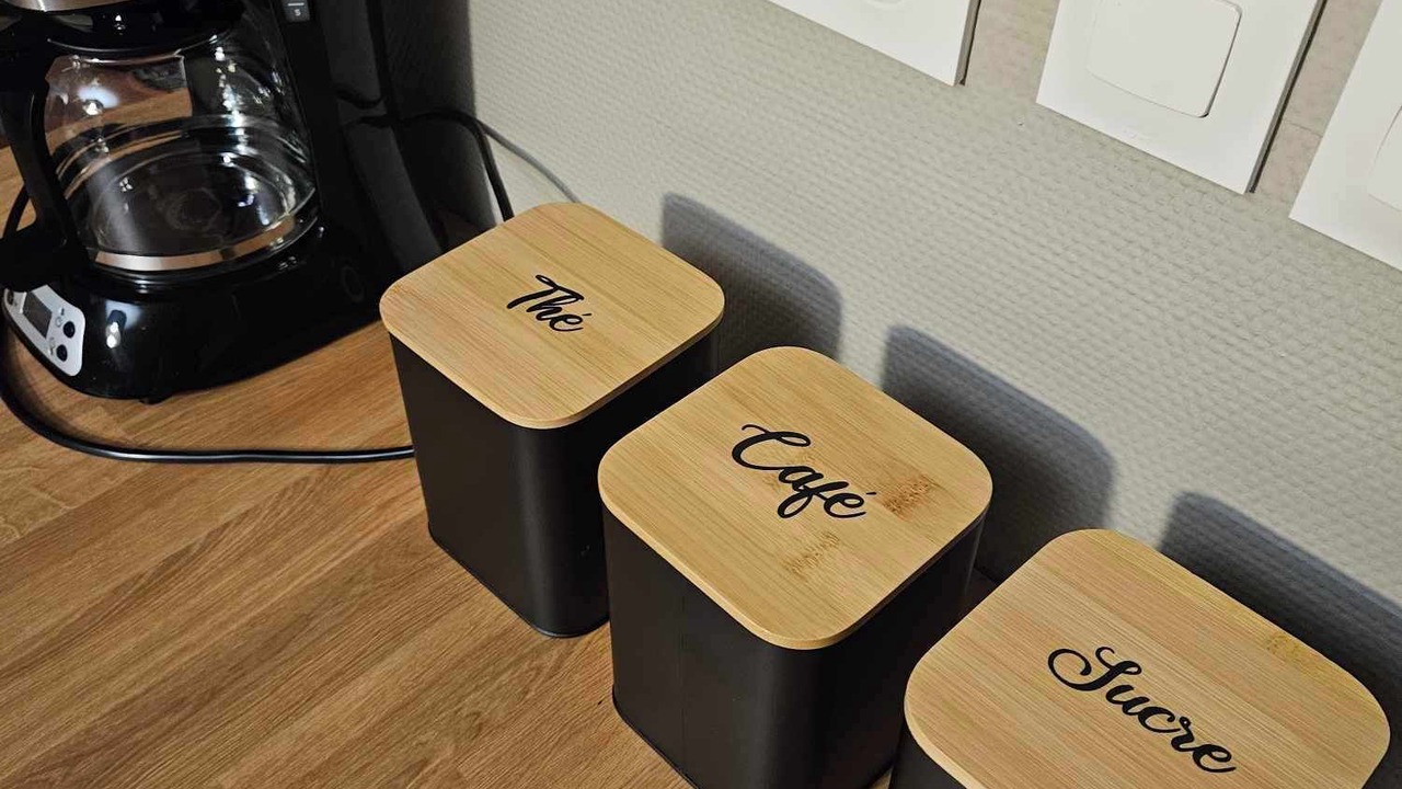 Photo of Others in Sedan