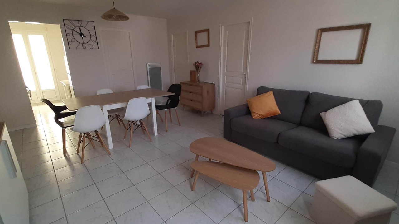 Photo of Livingroom in Saint-Vincent-sur-Jard