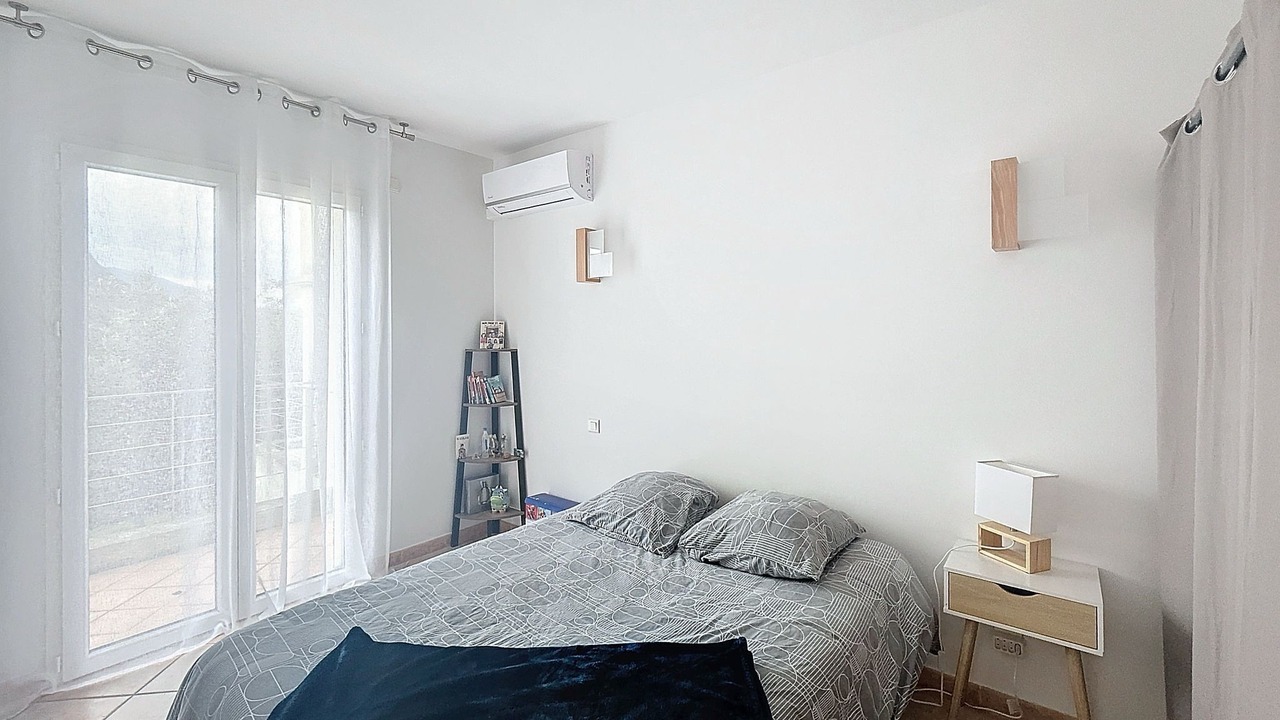 Photo of Bedroom in Alata