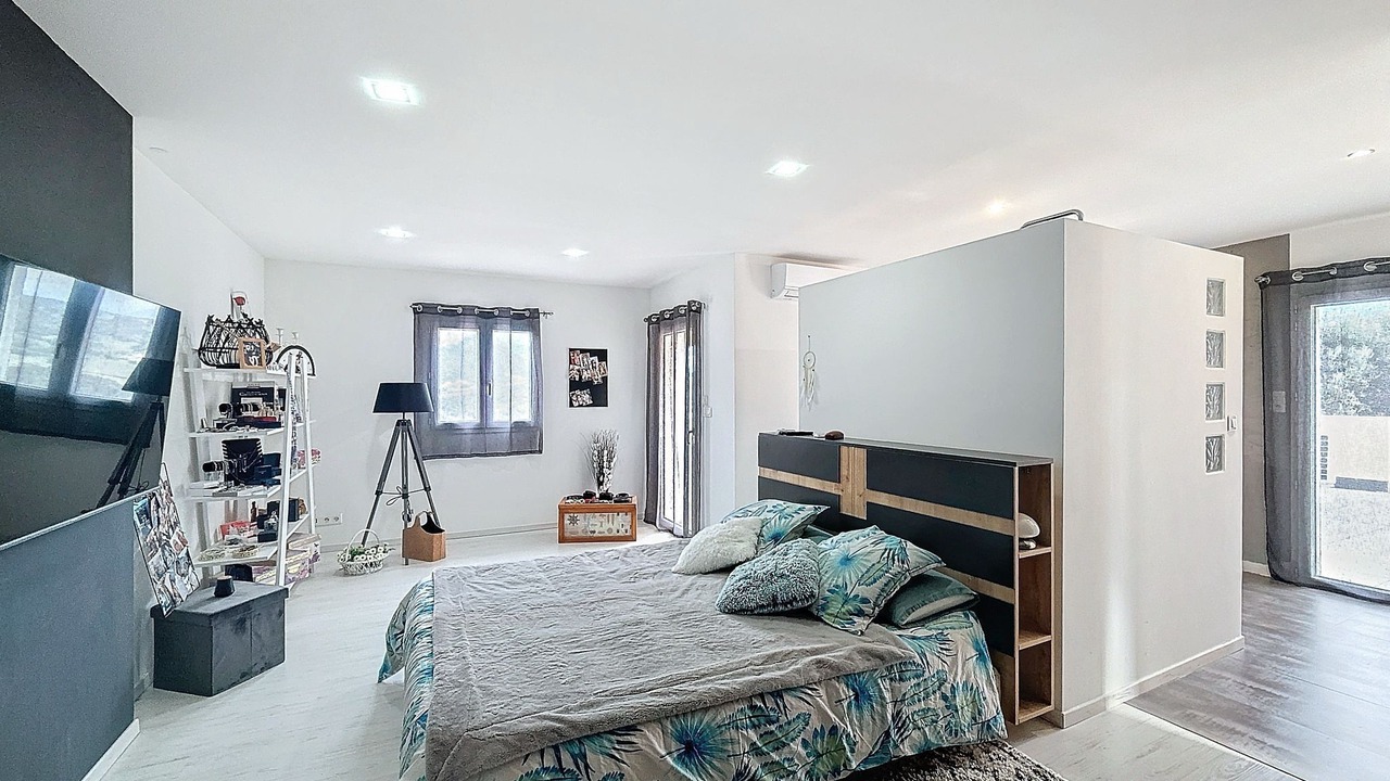 Photo of Bedroom in Alata