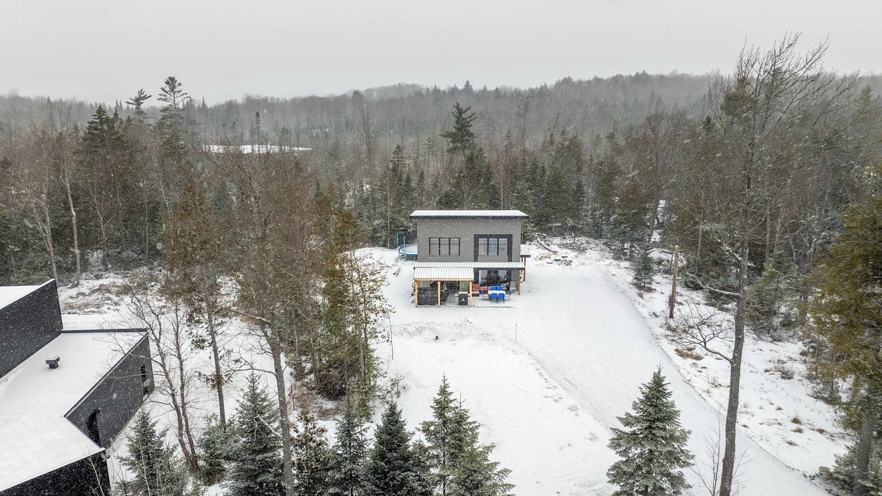 Photo of Outdoor in Saint-Alfred