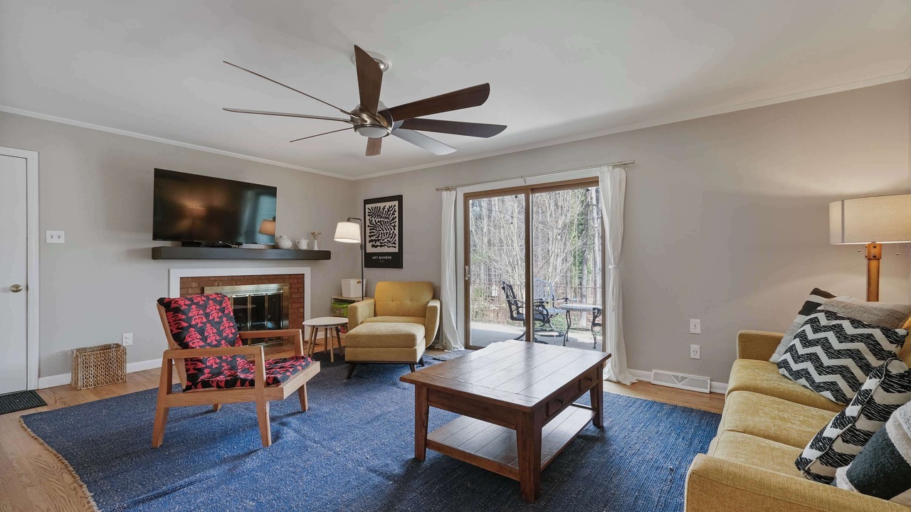 Photo of Livingroom in Durham