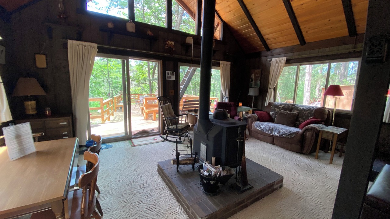 Photo of Livingroom in Adams County