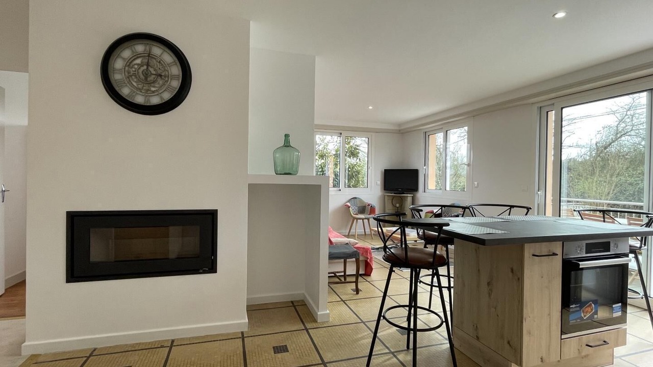 Photo of Others in Bougarber