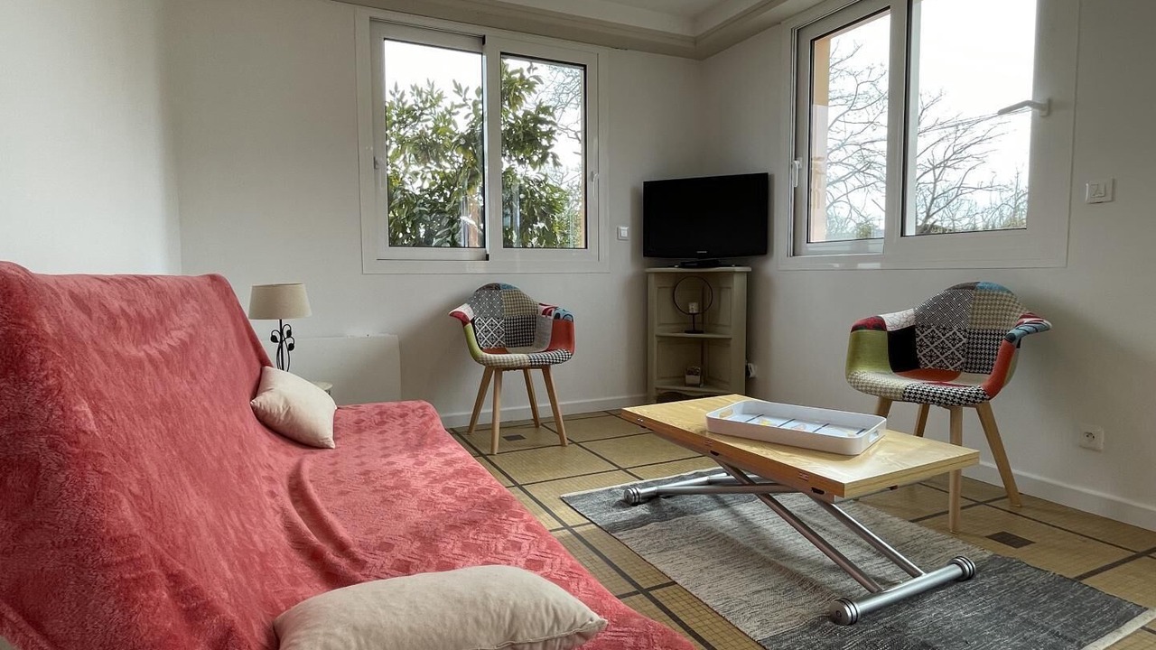 Photo of Livingroom in Bougarber