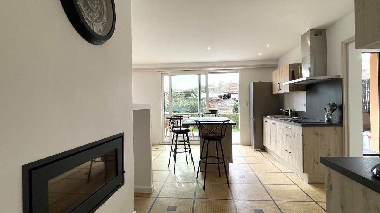 Photo of Others in Bougarber