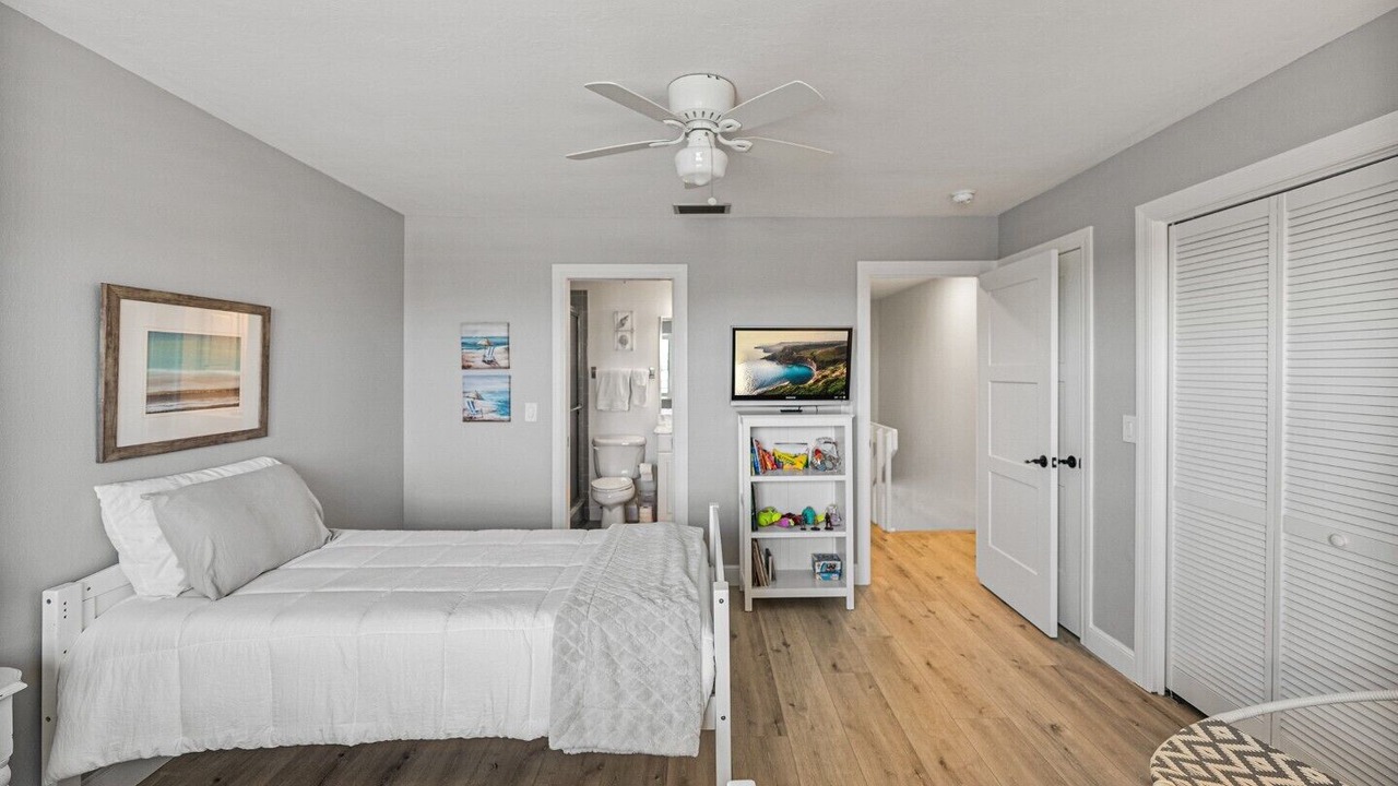 Photo of Bedroom in Boca Grande