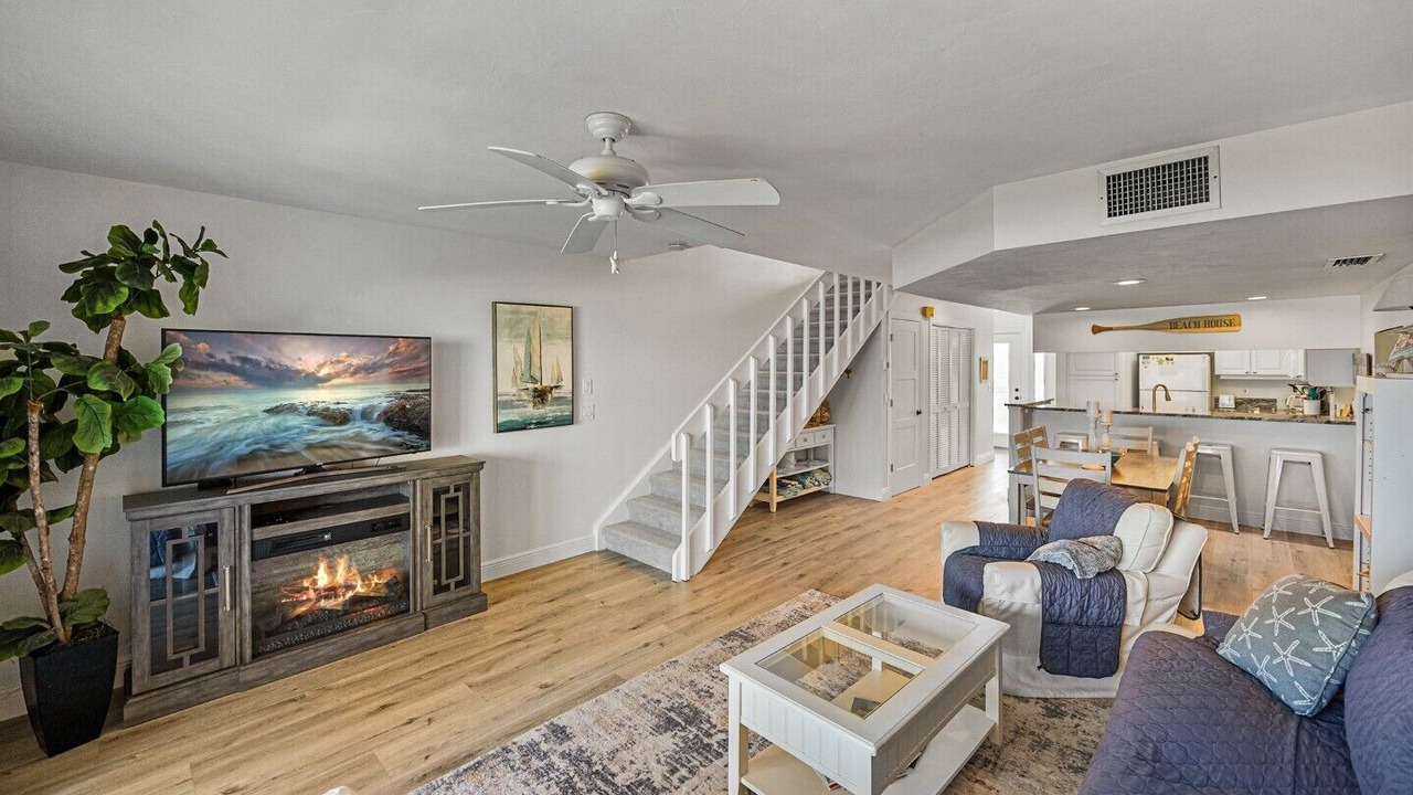 Photo of Livingroom in Boca Grande