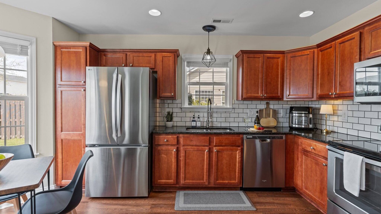 Photo of Kitchen in Murraysville