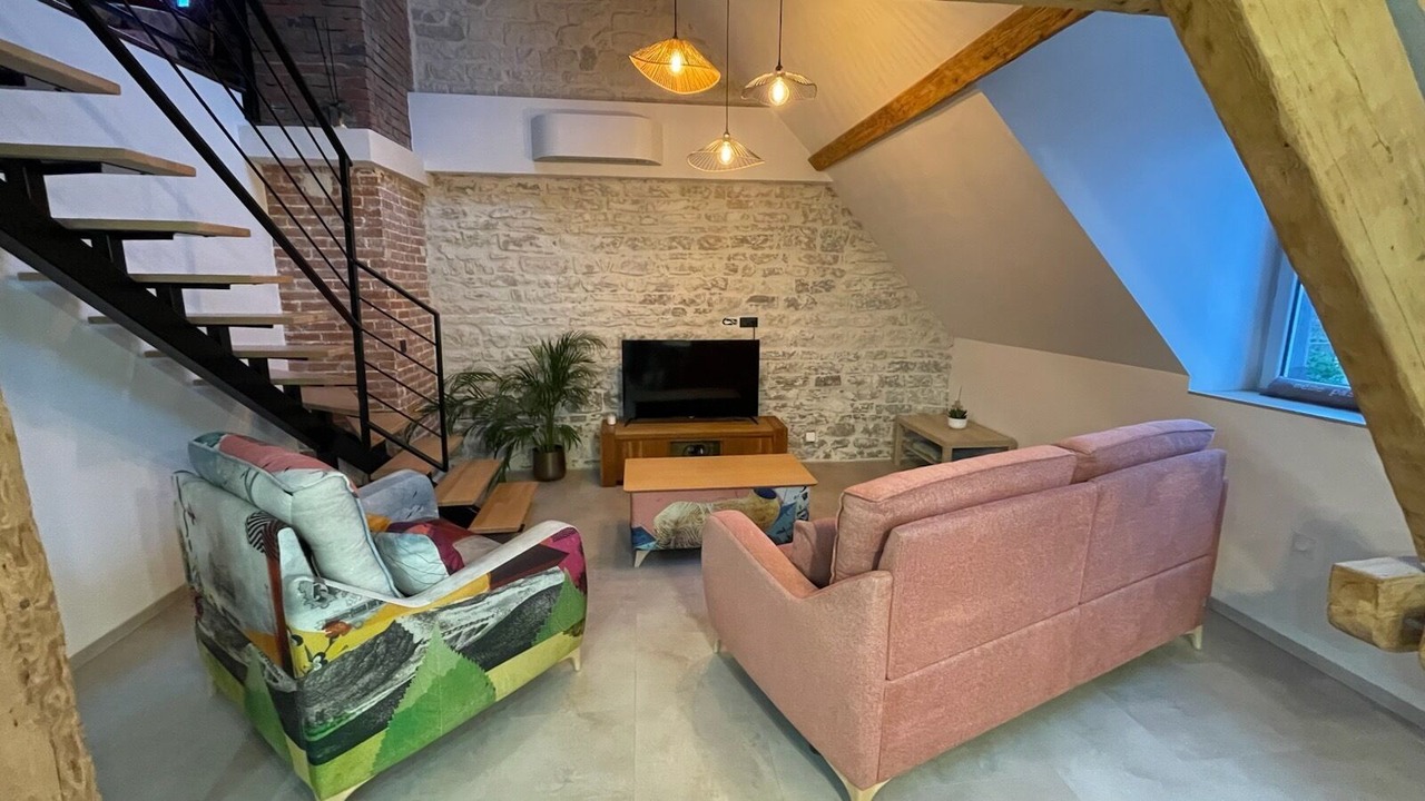 Photo of Livingroom in Paroisse Saint-Augustin-de-Chaux