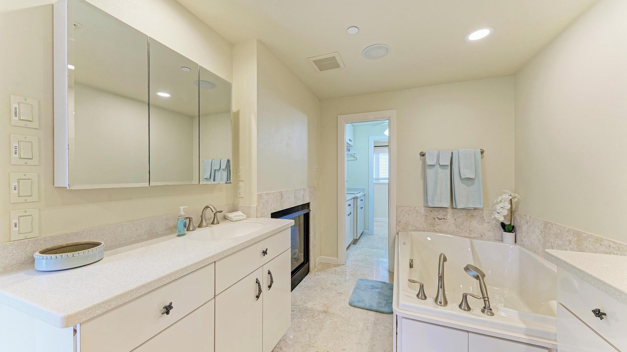 Photo of Bathroom in Englewood