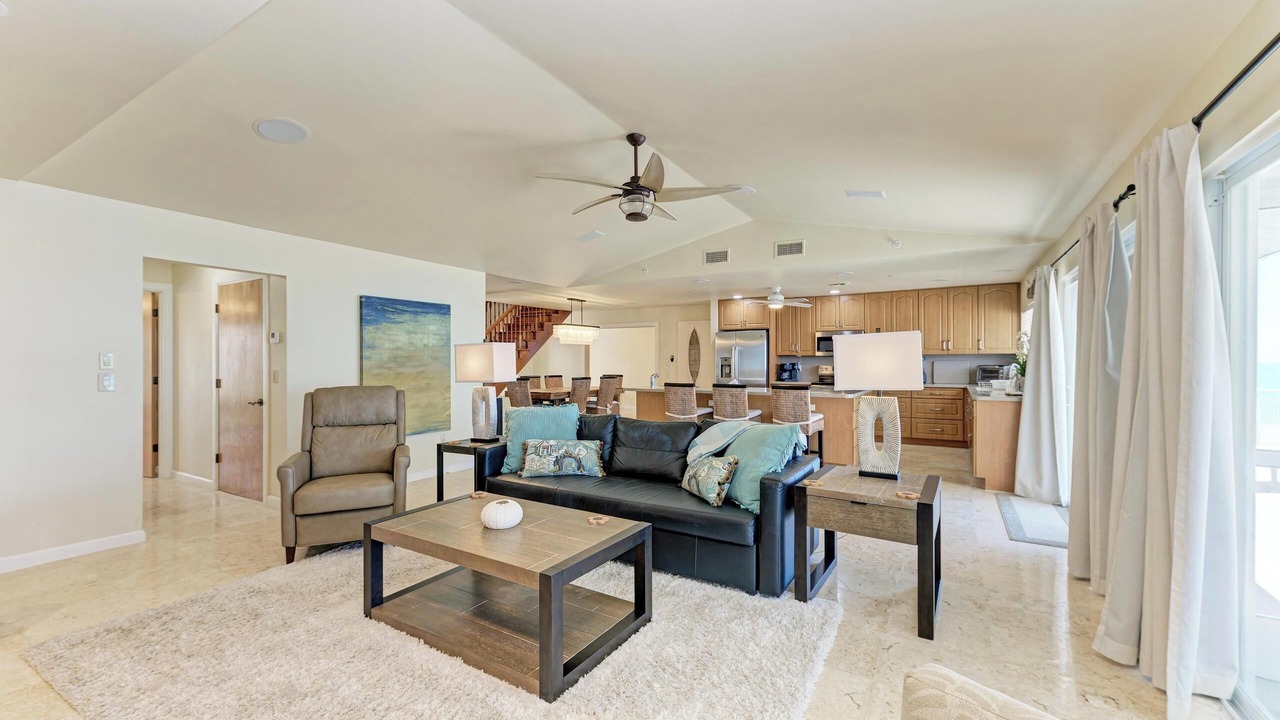Photo of Livingroom in Englewood