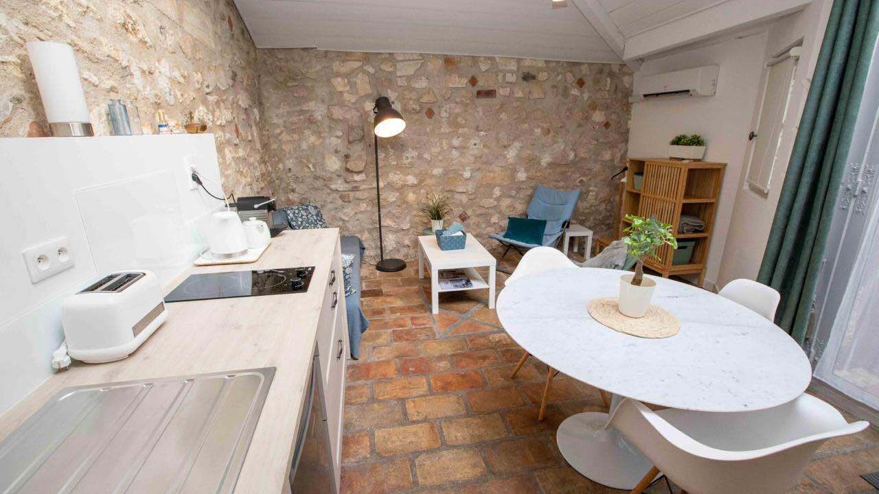 Photo of Kitchen in Avignon City Centre