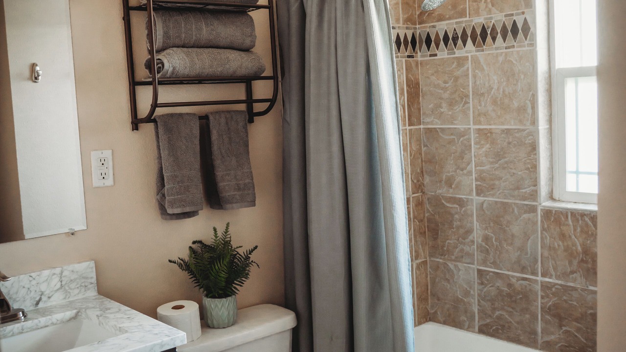 Photo of Bathroom in Cheyenne