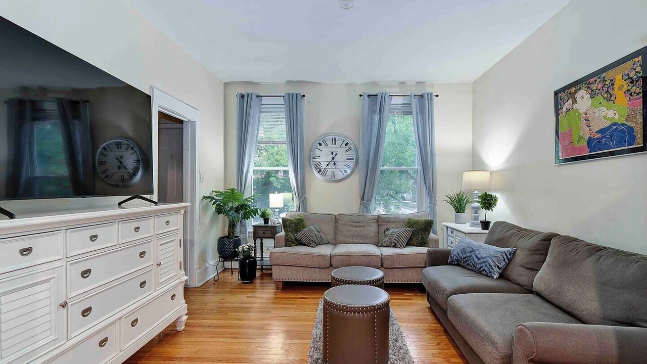 Photo of Livingroom in Wrightwood Neighbors