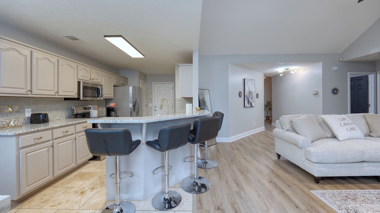 Photo of Others in Columbus