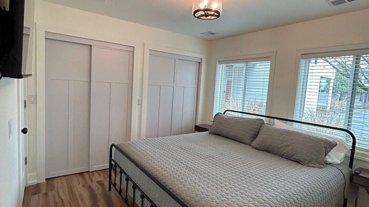 Photo of Bedroom in Douglas