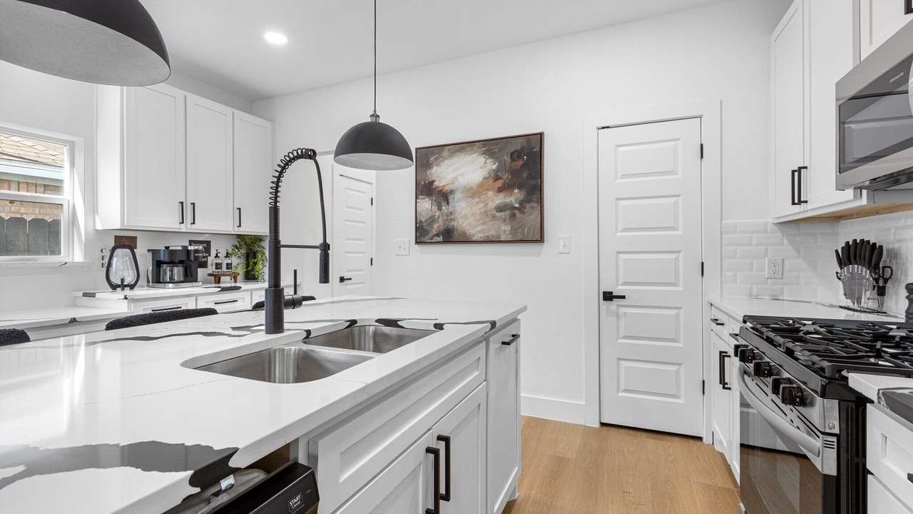 Photo of Kitchen in South Dallas - Fair Park