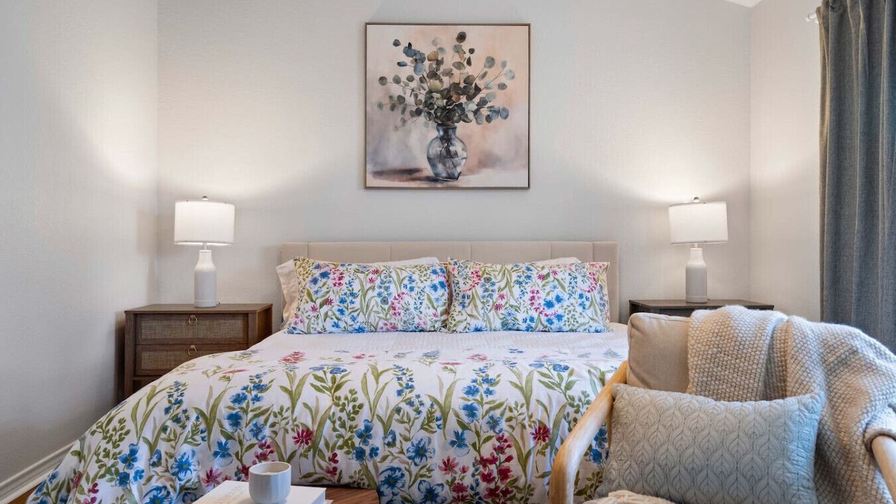 Photo of Bedroom in South Creek