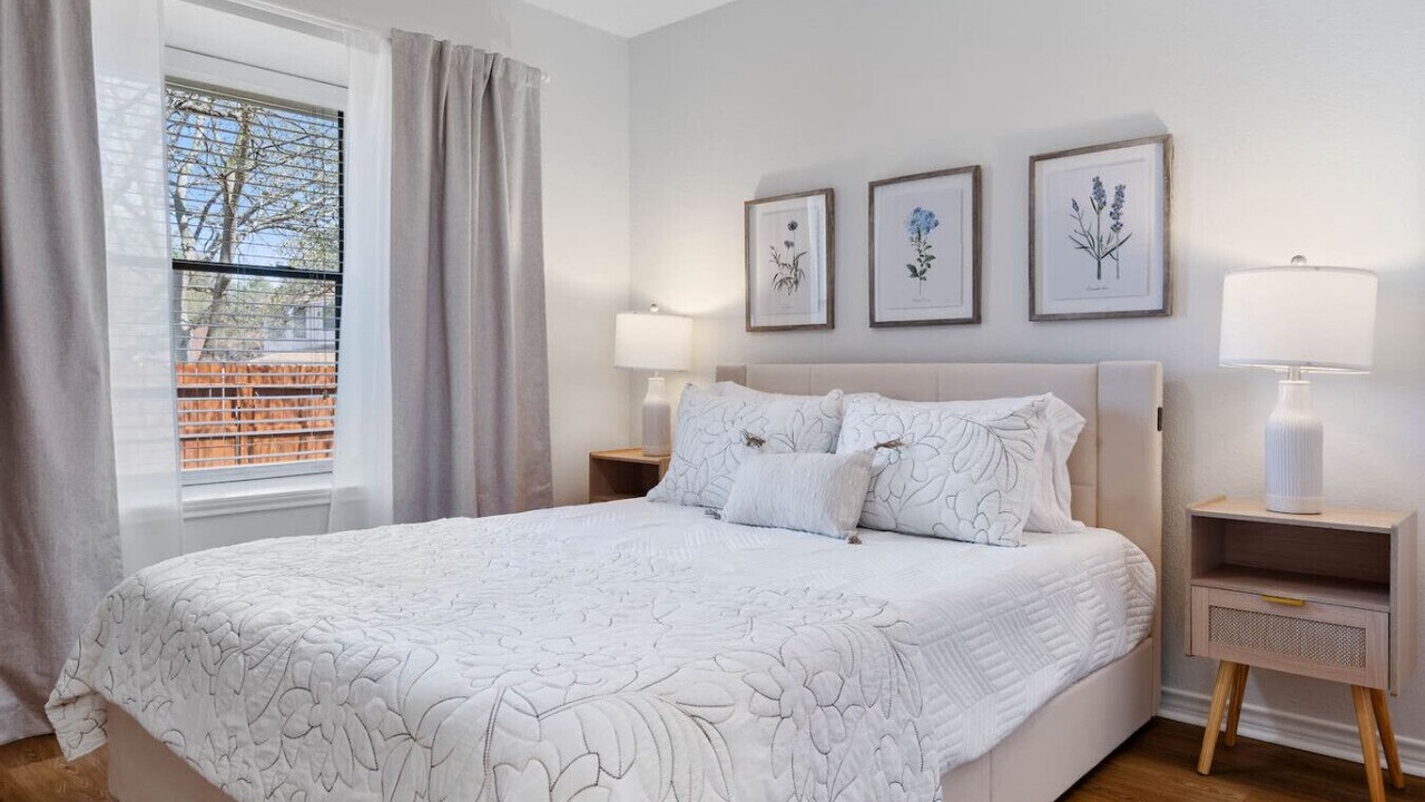 Photo of Bedroom in South Creek