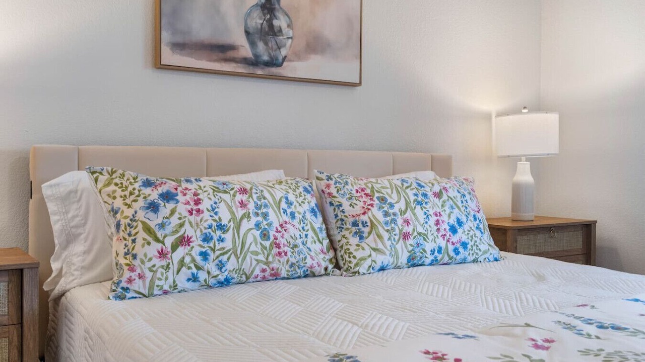 Photo of Bedroom in South Creek